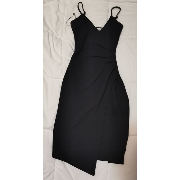Black Dress with Adjustable Straps - Picture 2 of 5